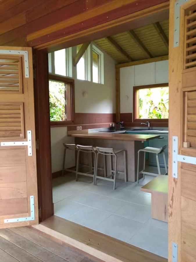 Un Cosy Sous Le Vent Gourbeyre Exterior foto
