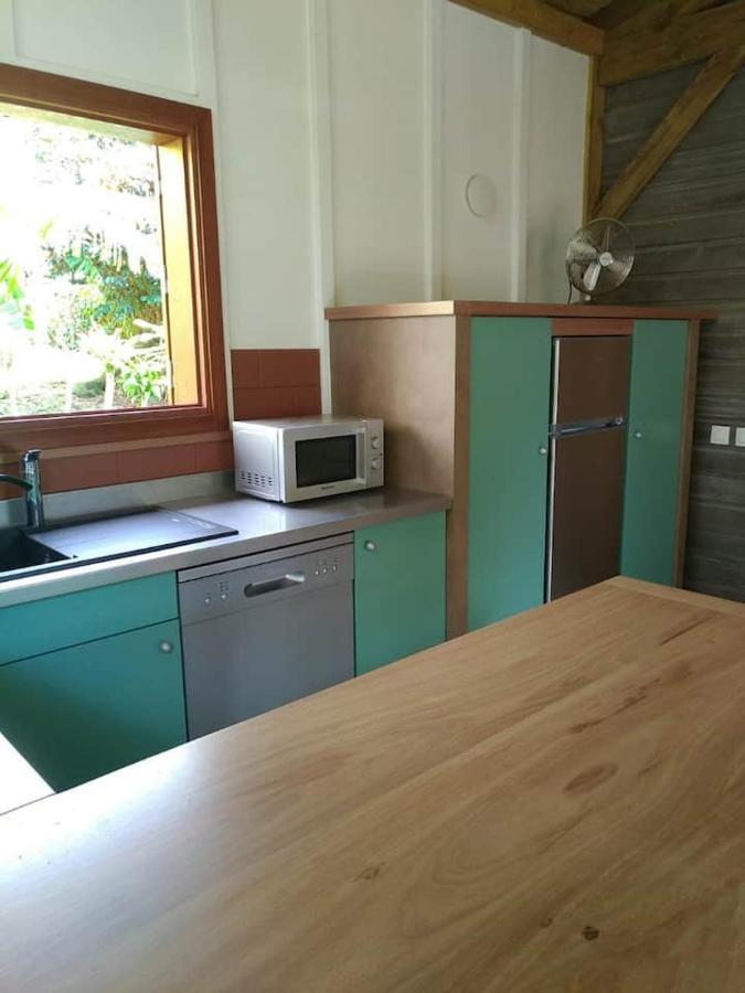 Un Cosy Sous Le Vent Gourbeyre Exterior foto