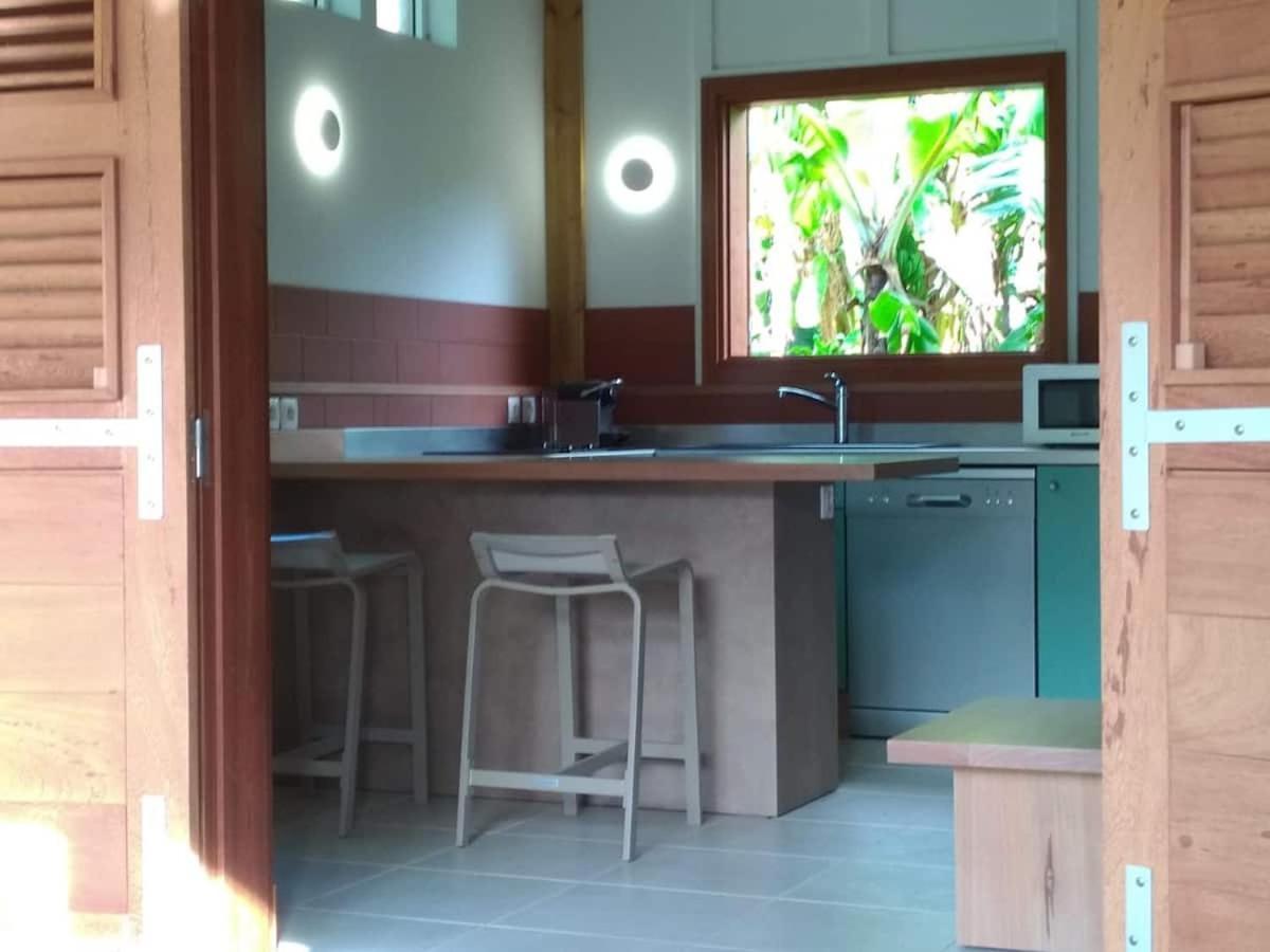 Un Cosy Sous Le Vent Gourbeyre Exterior foto
